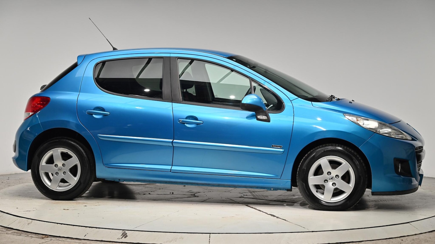 Used Peugeot 207 2012 for sale - 76715453: Photo 39