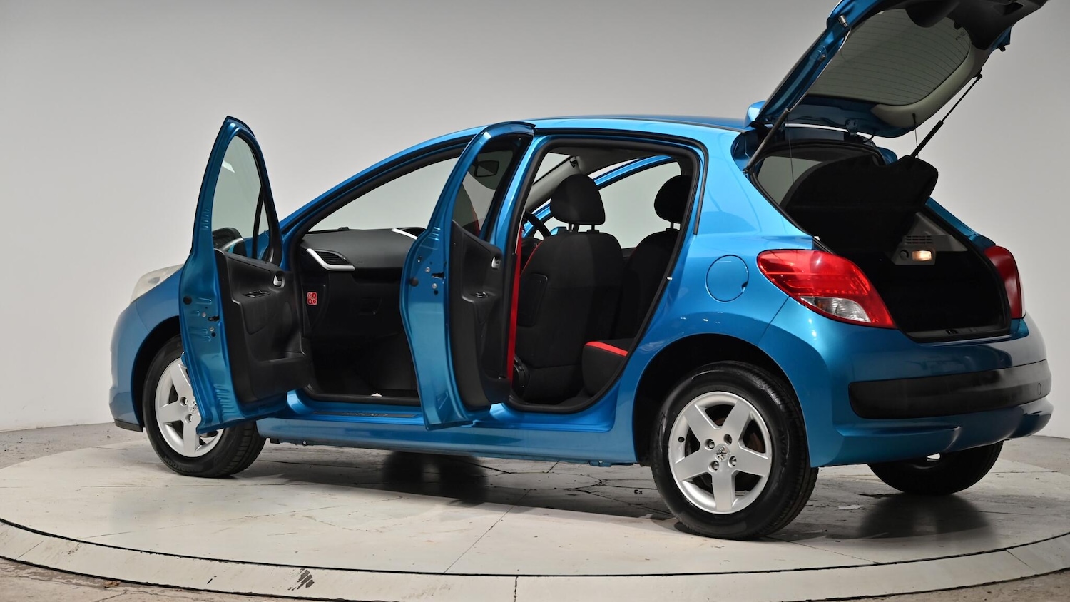 Used Peugeot 207 2012 for sale - 76715453: Photo 60