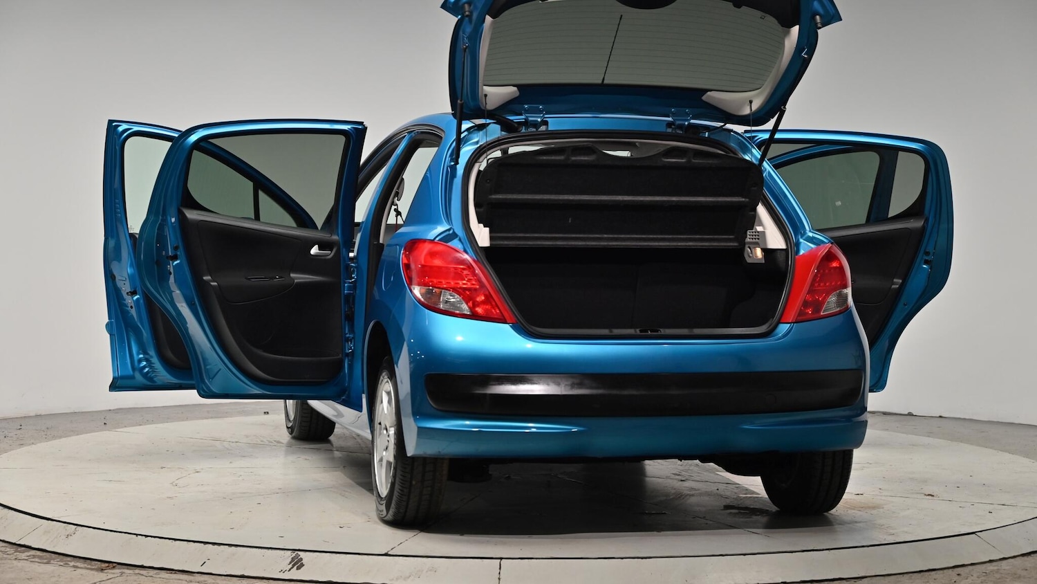 Used Peugeot 207 2012 for sale - 76715453: Photo 64