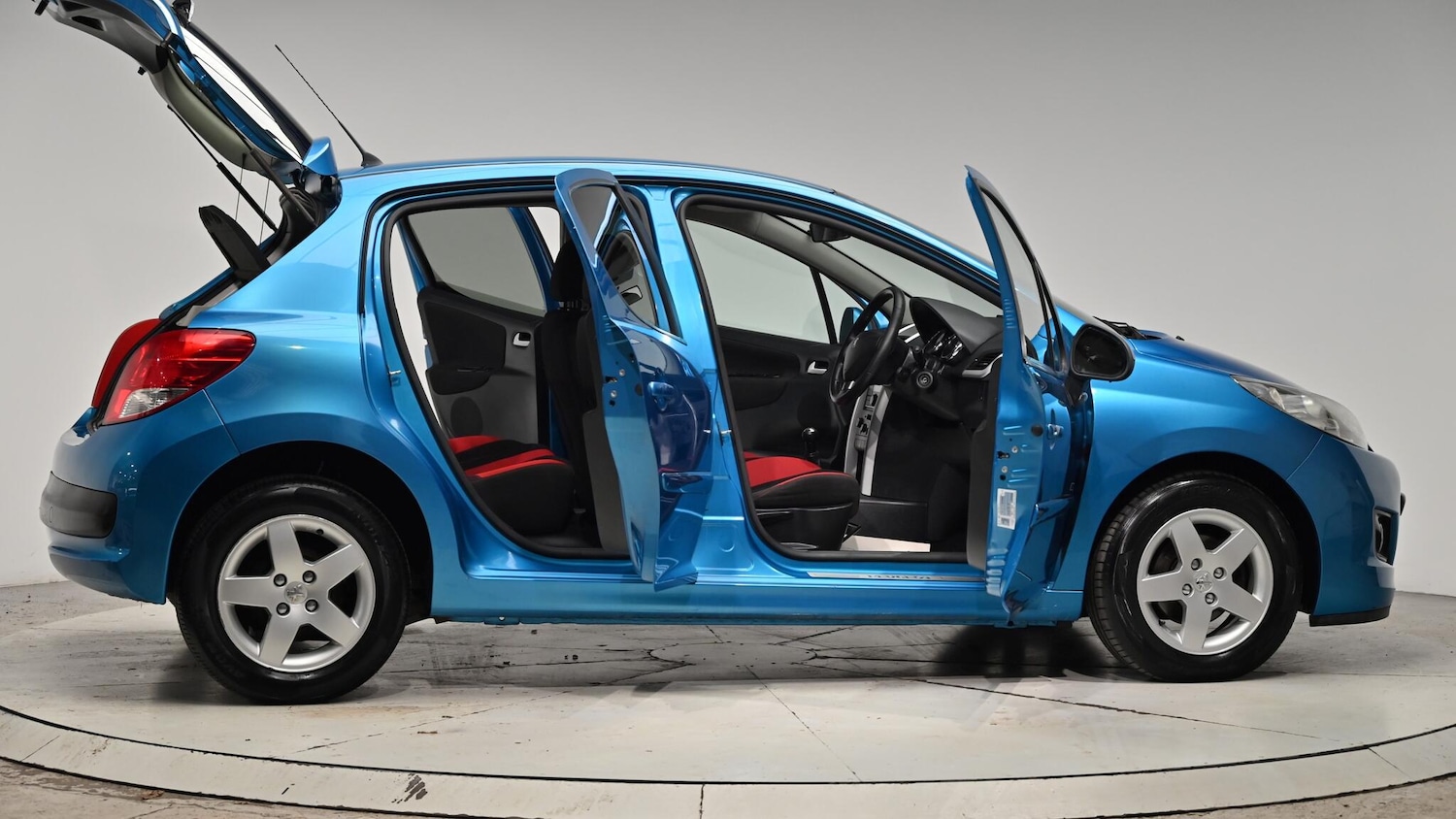 Used Peugeot 207 2012 for sale - 76715453: Photo 73