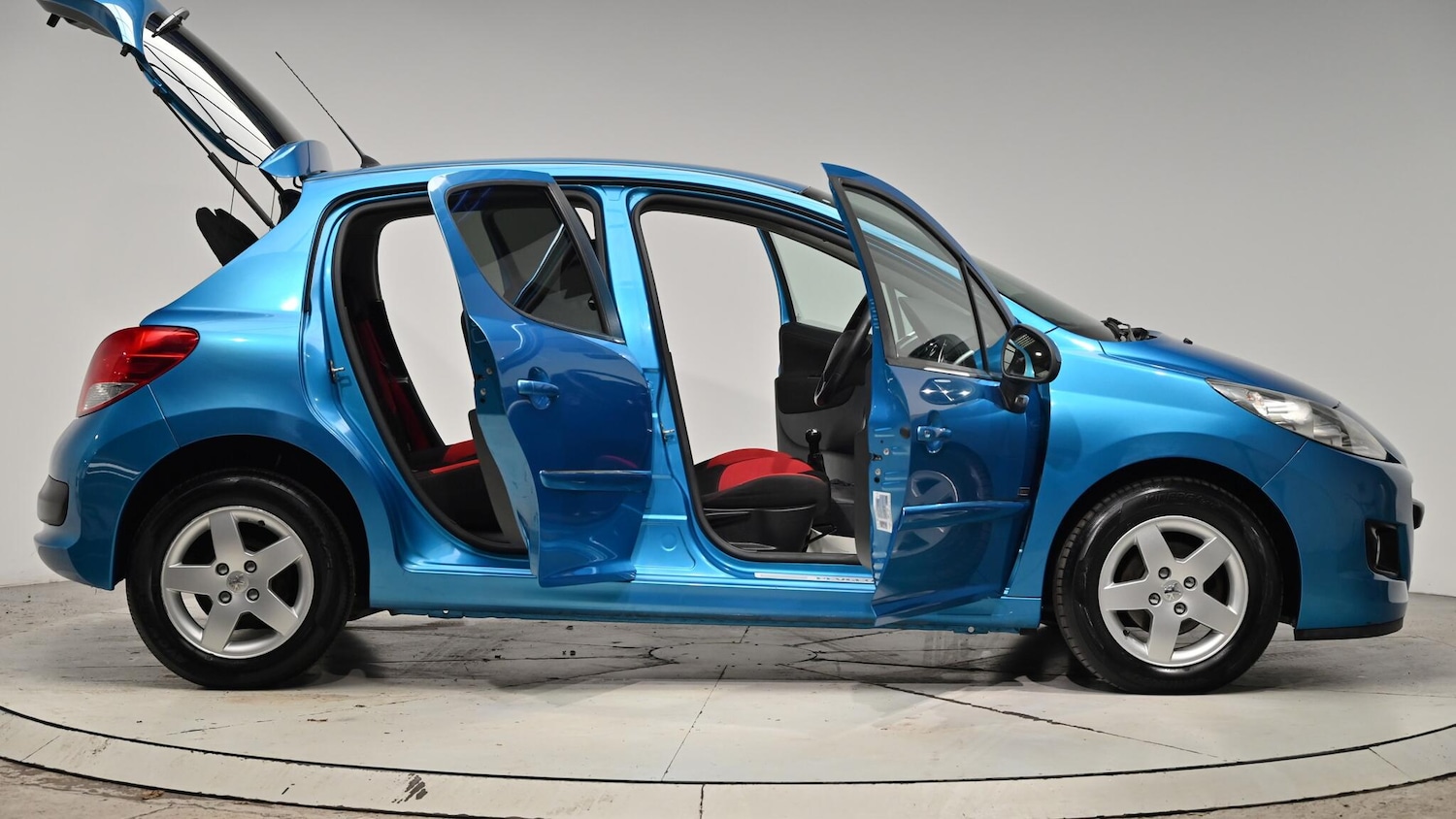 Used Peugeot 207 2012 for sale - 76715453: Photo 74