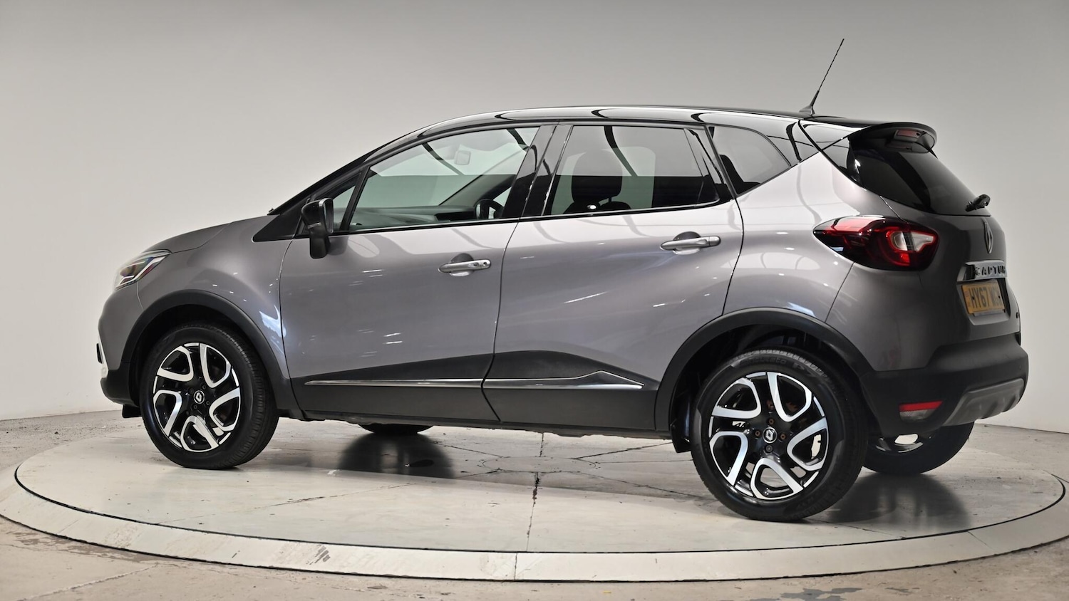 Used Renault Captur 2017 for sale - 76306760: Photo 23