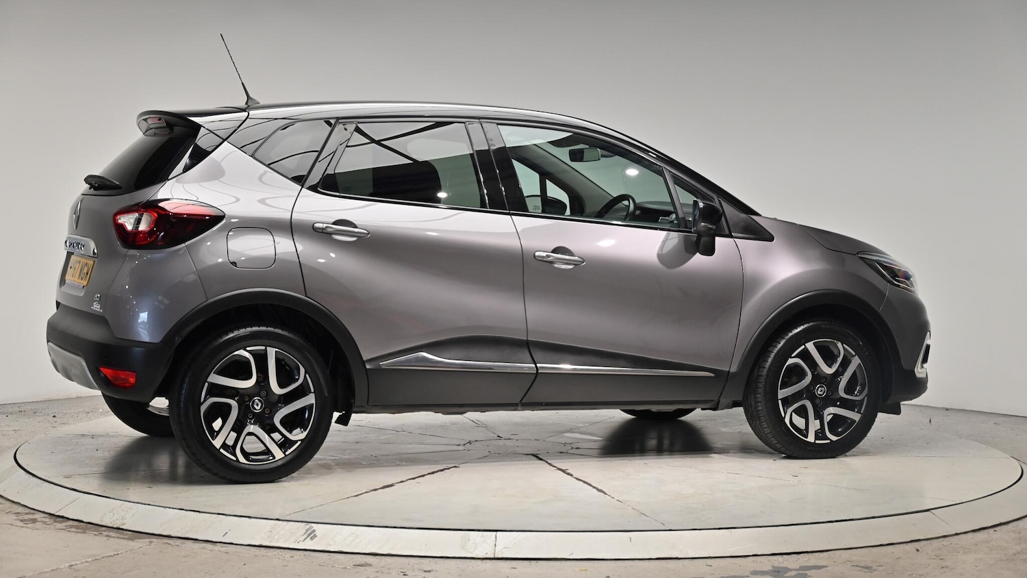 Used Renault Captur 2017 for sale - 76306760: Photo 36