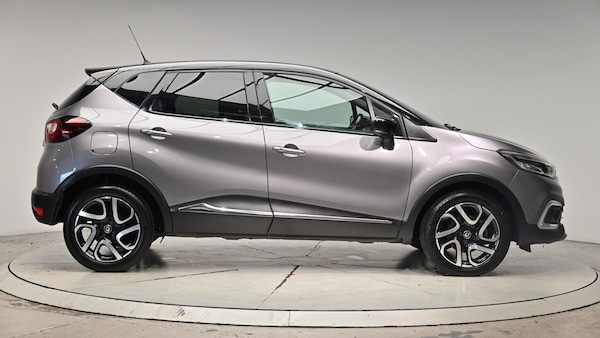 Used Renault Captur 2017 for sale - 76306760: Photo 4