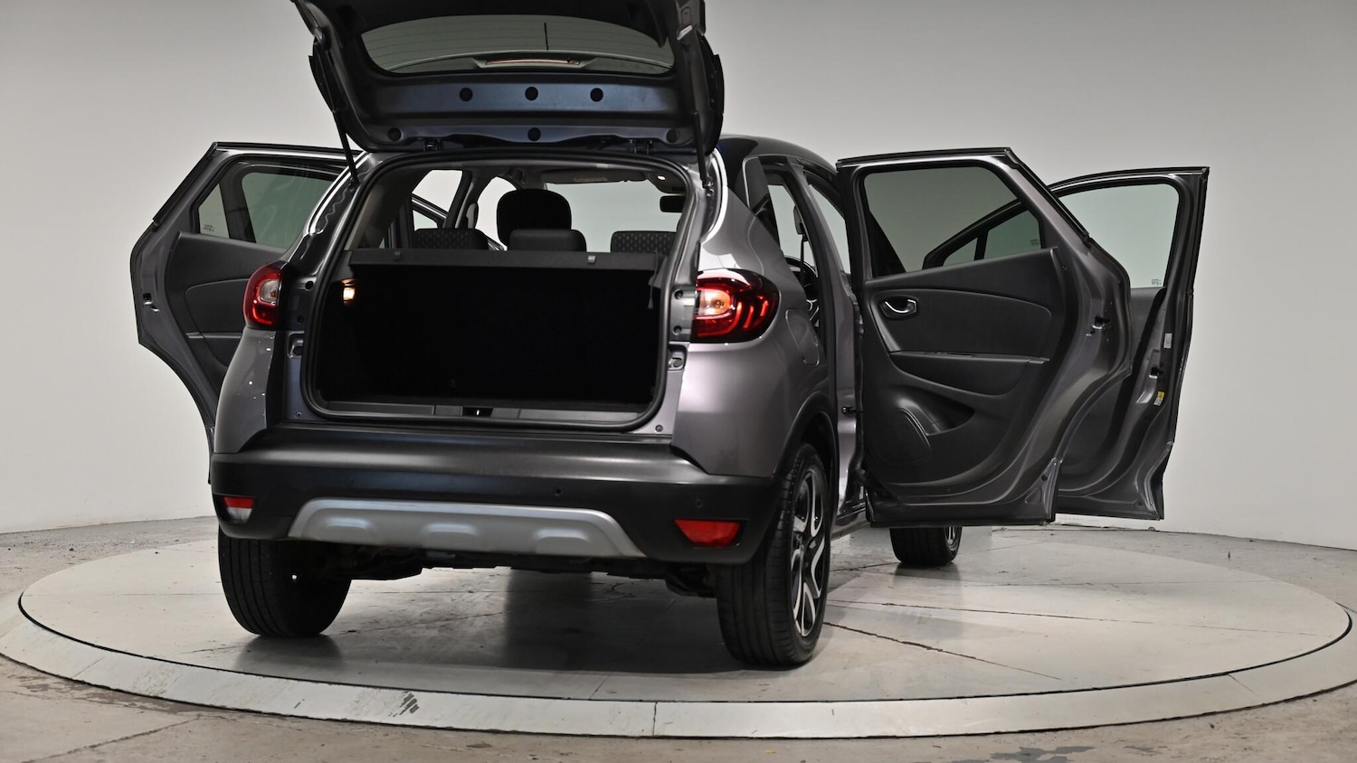 Used Renault Captur 2017 for sale - 76306760: Photo 67