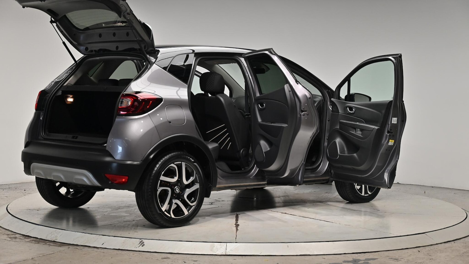 Used Renault Captur 2017 for sale - 76306760: Photo 70