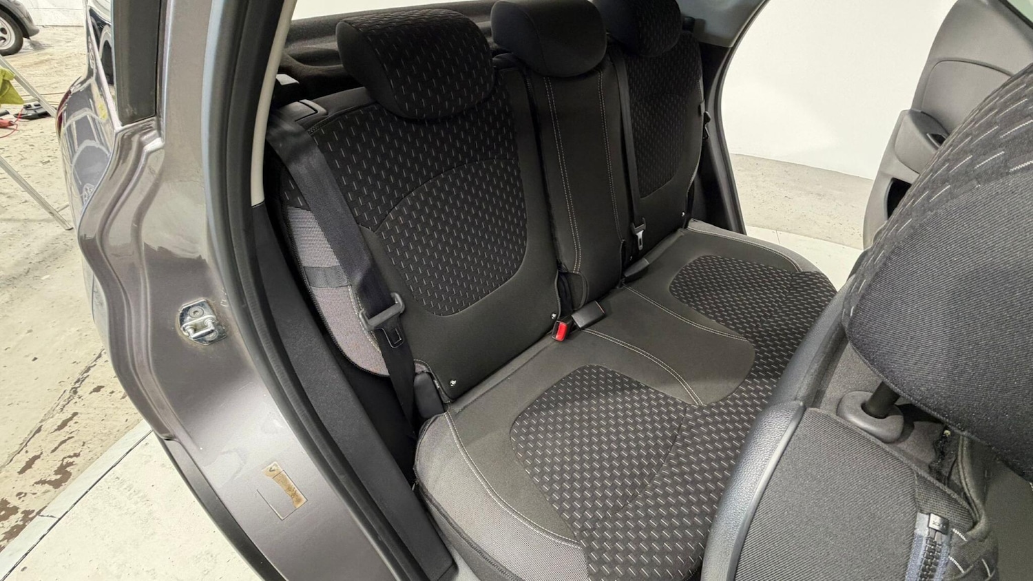 Used Renault Captur 2017 for sale - 76306760: Photo 84