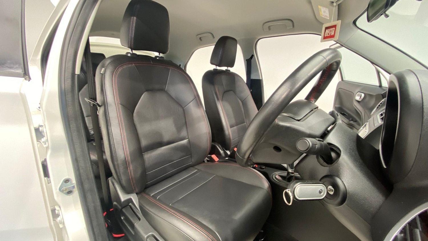 Vehicle 83
