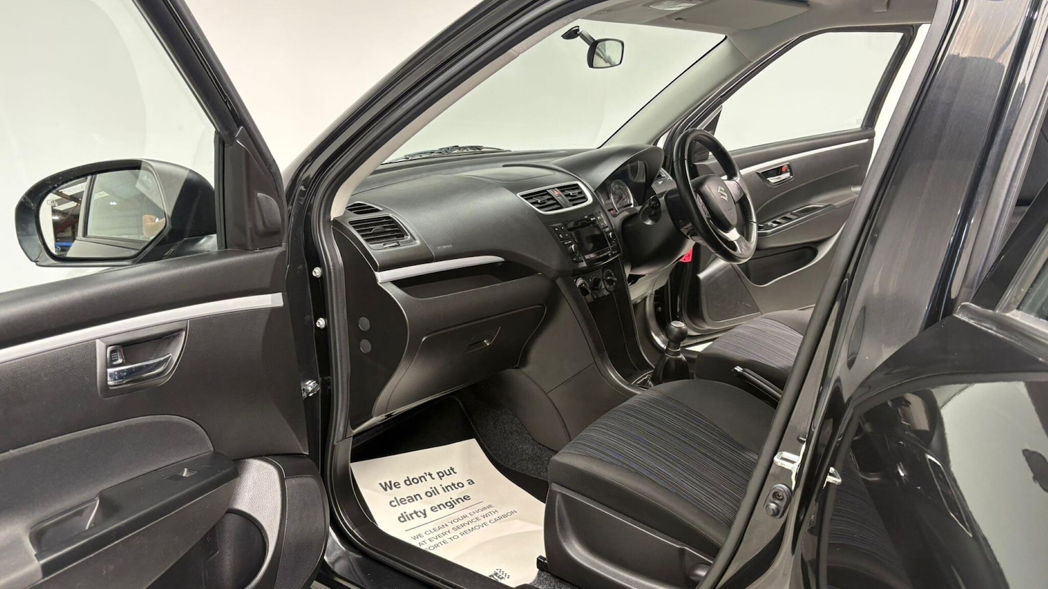 Used Suzuki Swift 2015 for sale - 76073242: Photo 81