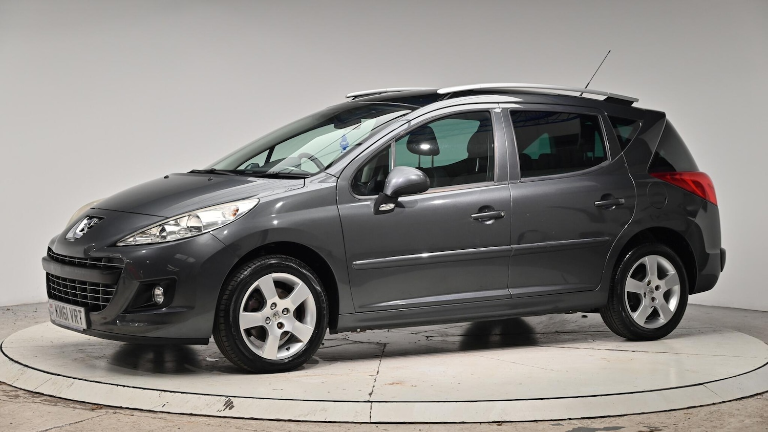 Used Peugeot 207 2012 for sale - 76729059: Photo 17