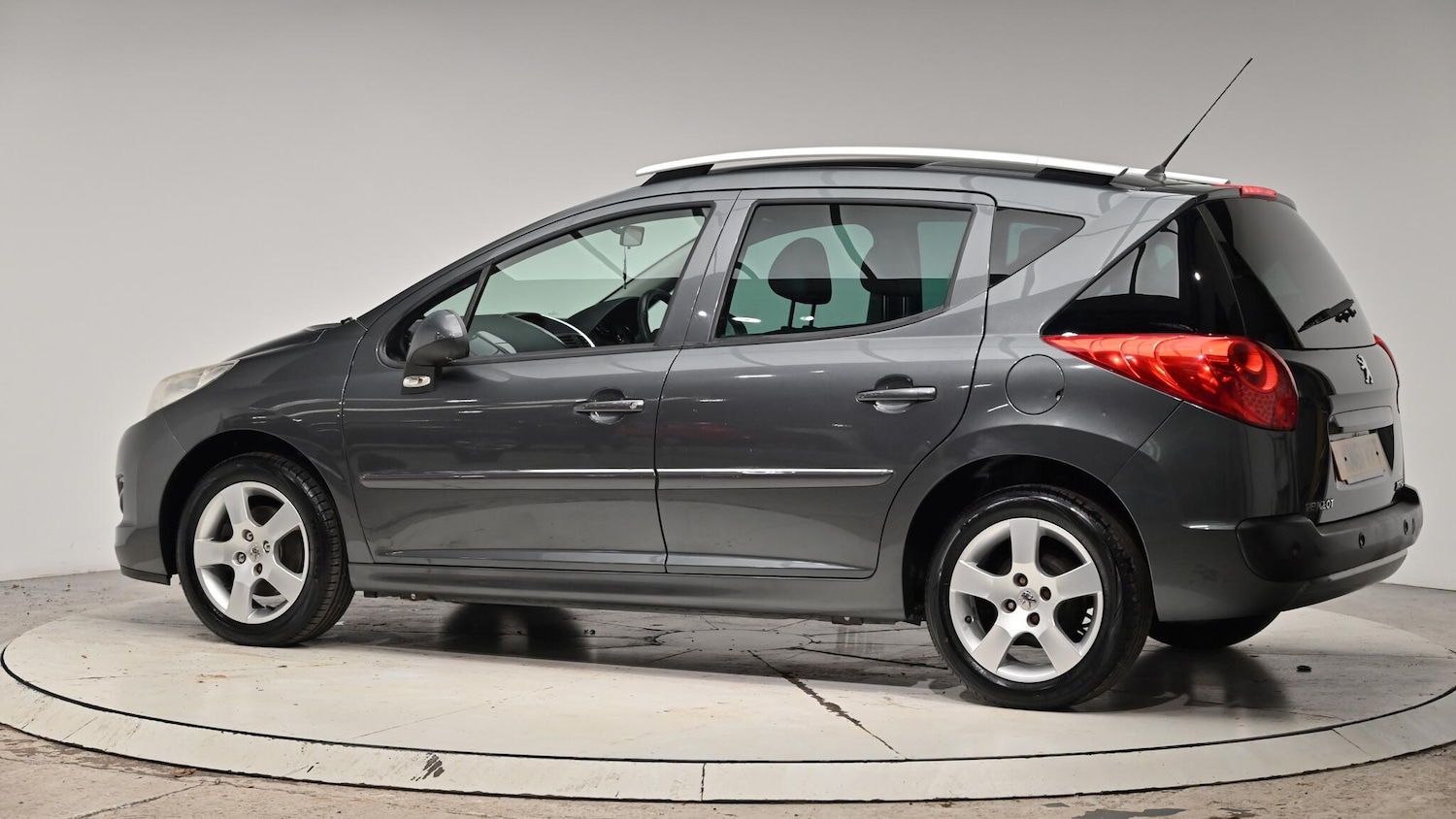 Used Peugeot 207 2012 for sale - 76729059: Photo 23