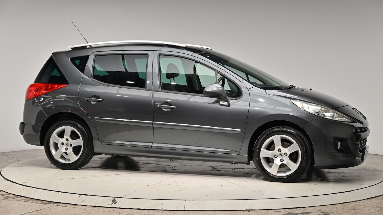 Used Peugeot 207 2012 for sale - 76729059: Photo 40