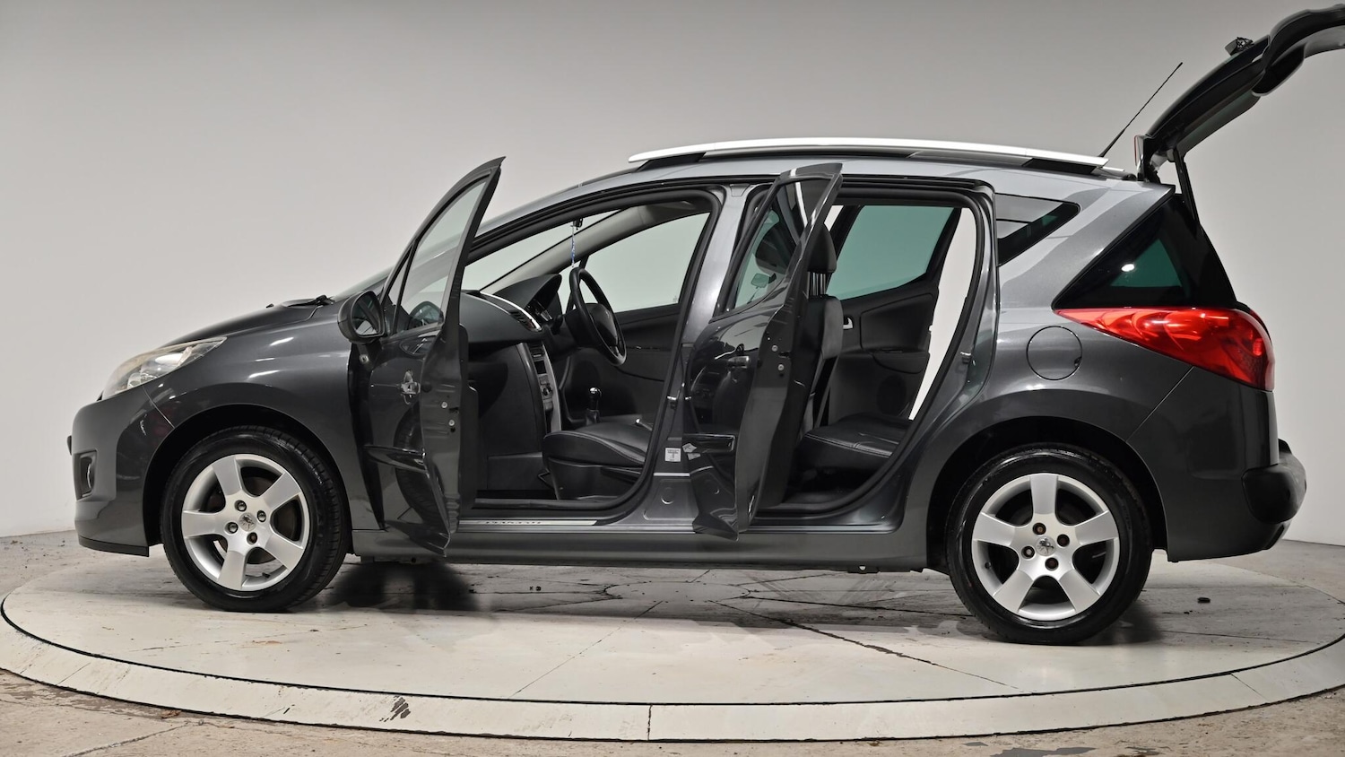 Used Peugeot 207 2012 for sale - 76729059: Photo 58