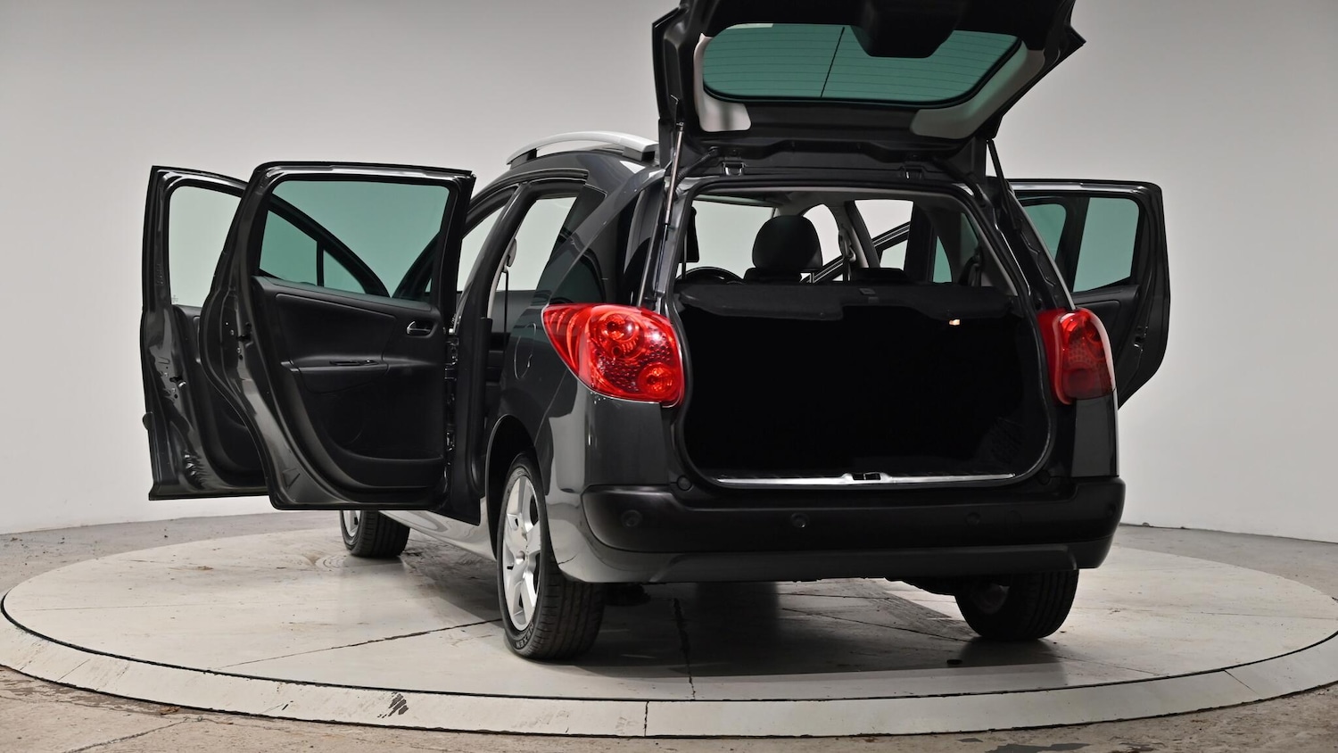 Used Peugeot 207 2012 for sale - 76729059: Photo 64