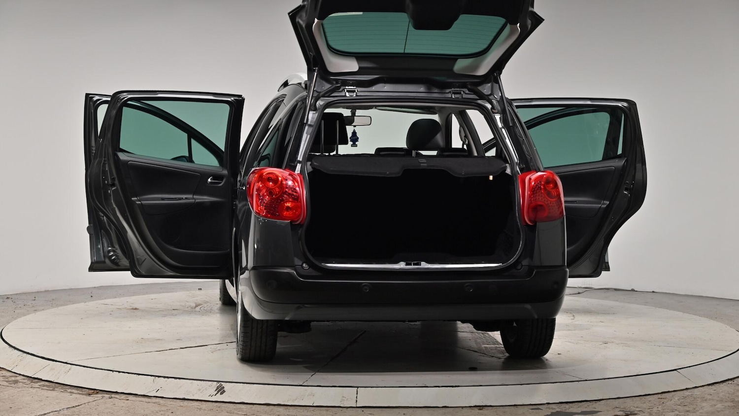 Used Peugeot 207 2012 for sale - 76729059: Photo 65