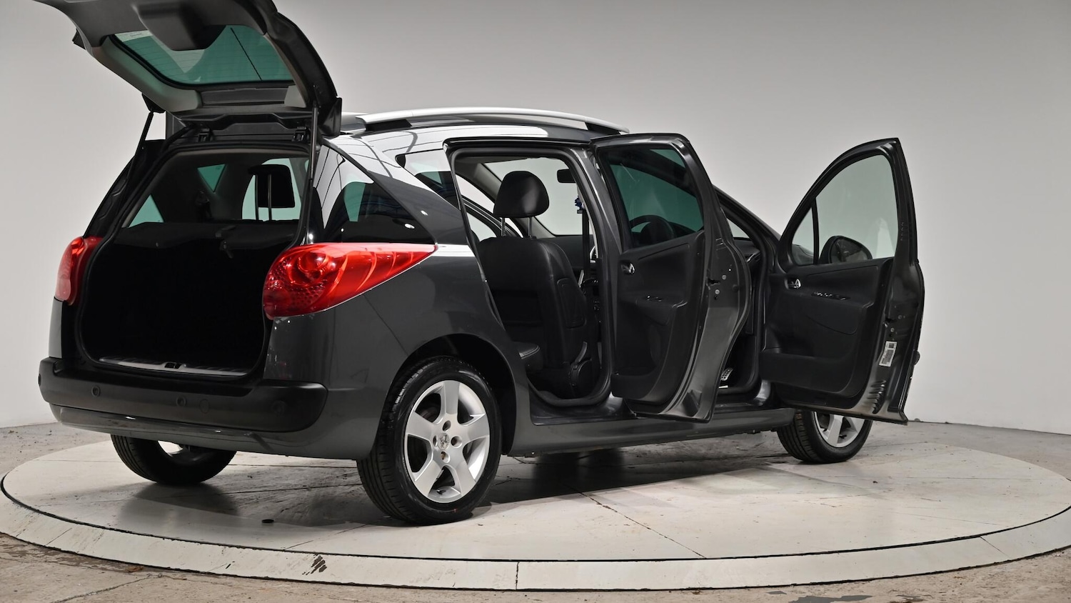 Used Peugeot 207 2012 for sale - 76729059: Photo 70