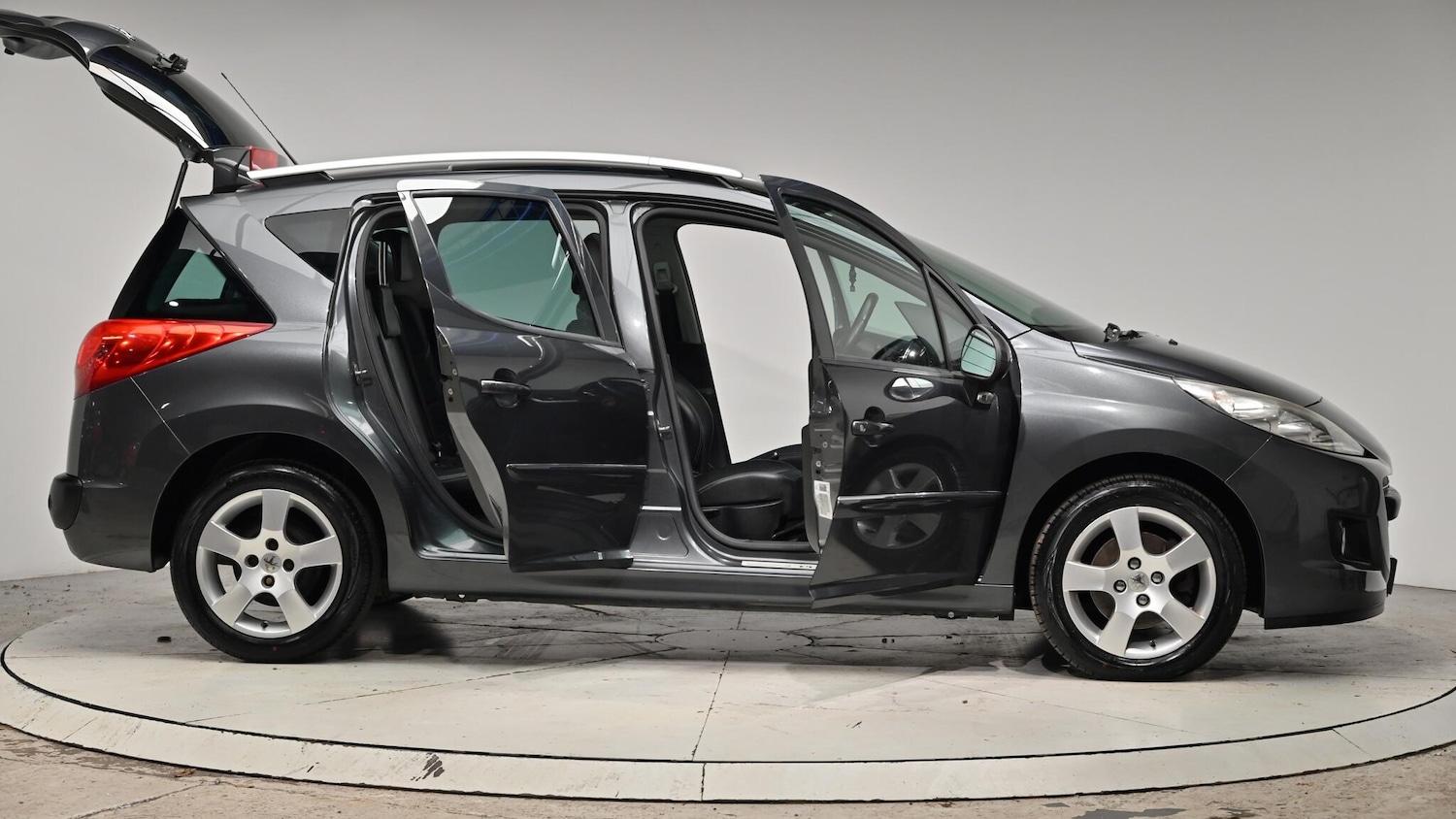 Used Peugeot 207 2012 for sale - 76729059: Photo 75