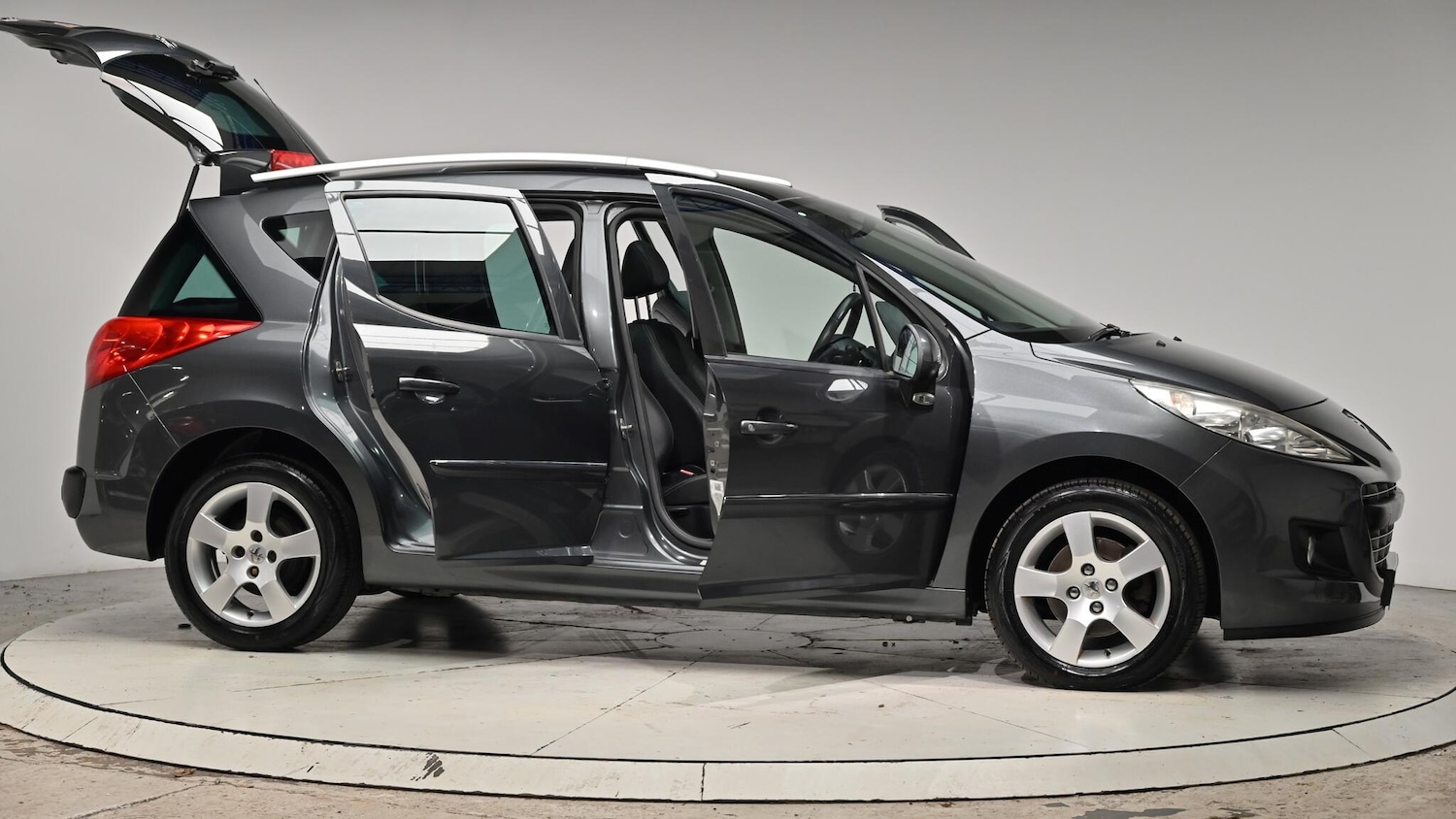 Used Peugeot 207 2012 for sale - 76729059: Photo 76