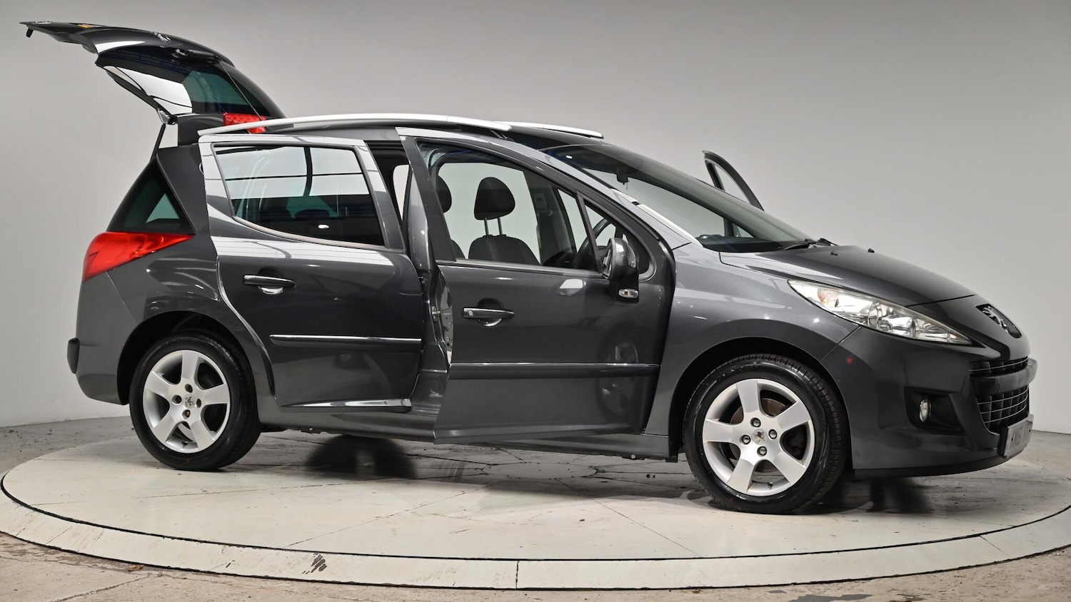 Used Peugeot 207 2012 for sale - 76729059: Photo 77