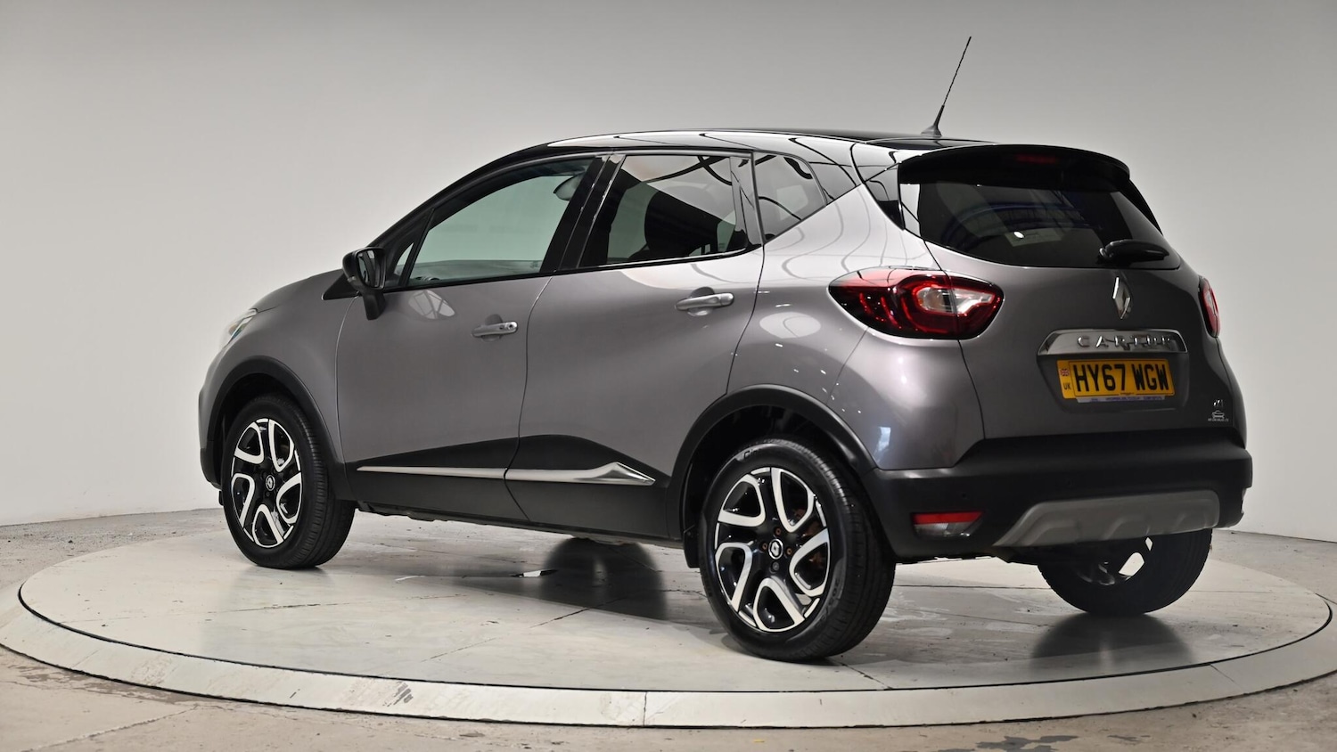 Used Renault Captur 2017 for sale - 76989581: Photo 25