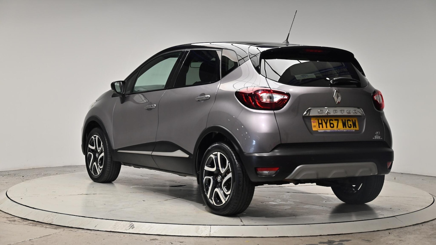 Used Renault Captur 2017 for sale - 76989581: Photo 26