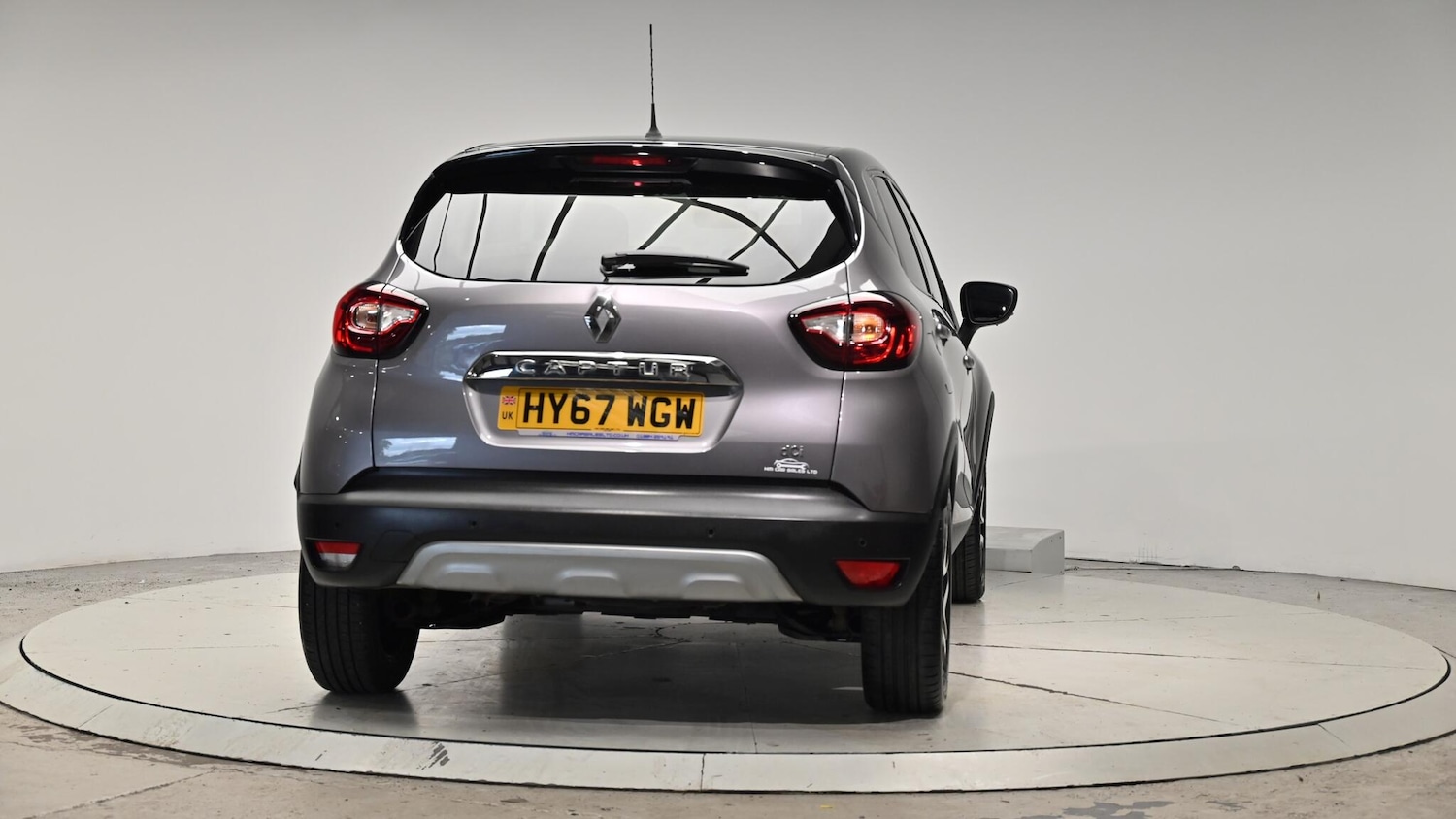 Used Renault Captur 2017 for sale - 76989581: Photo 30