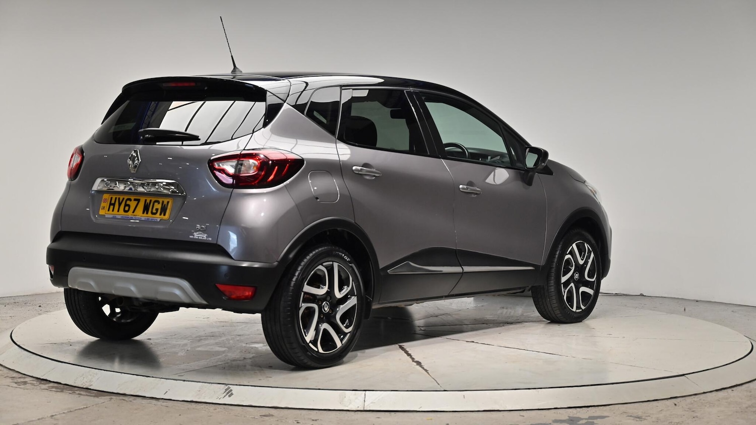 Used Renault Captur 2017 for sale - 76989581: Photo 33