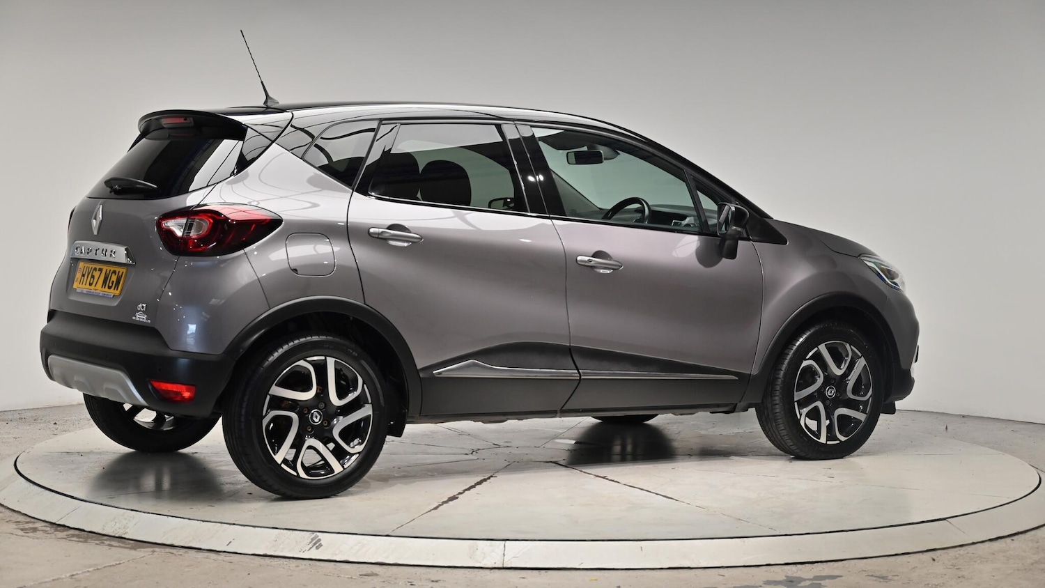 Used Renault Captur 2017 for sale - 76989581: Photo 35