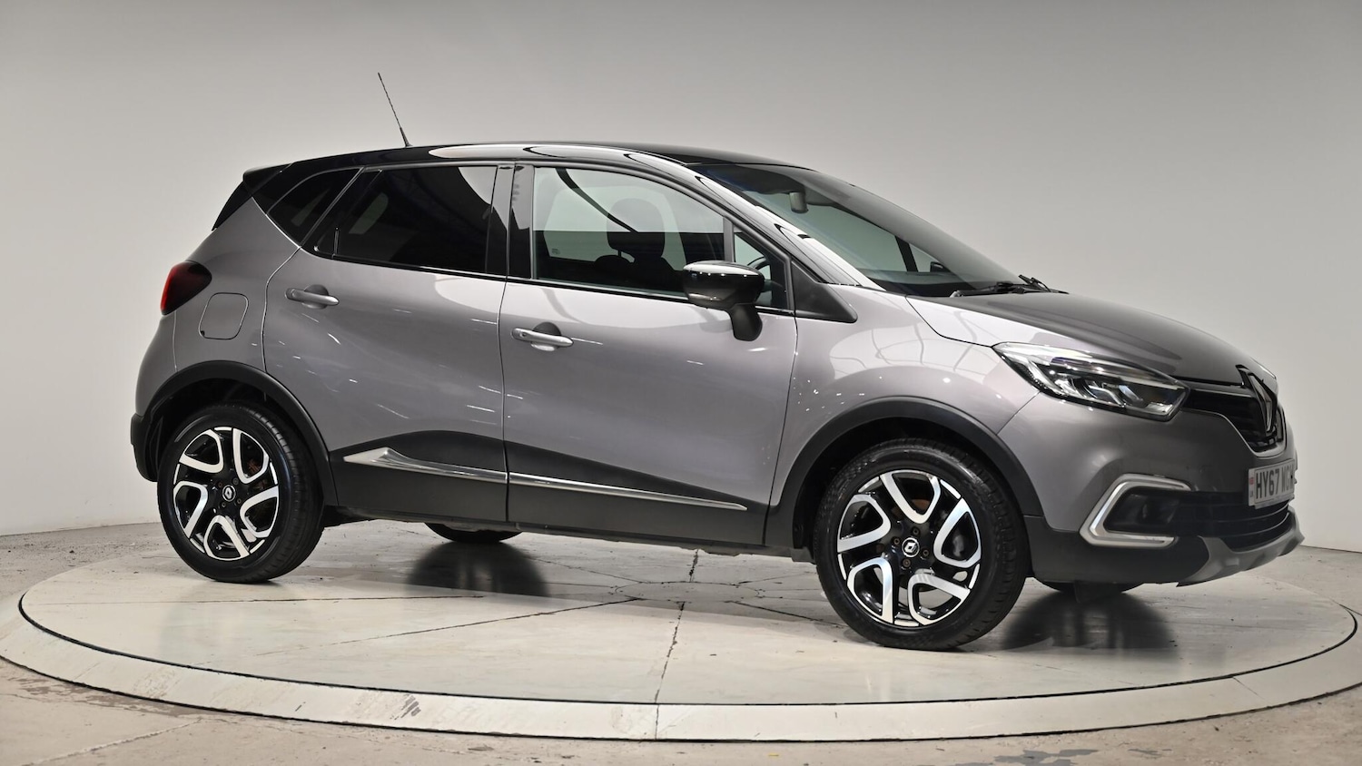 Used Renault Captur 2017 for sale - 76989581: Photo 41