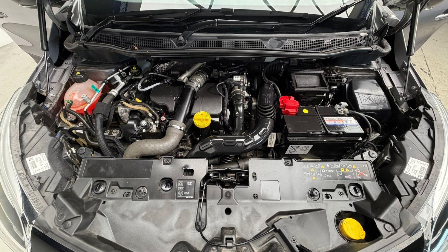 Used Renault Captur 2017 for sale - 76989581: Photo 87