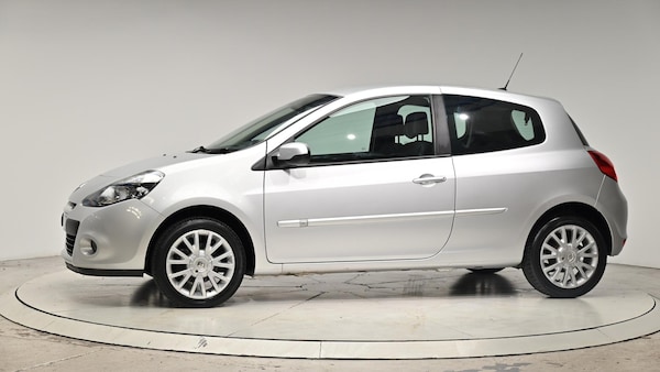 Used Renault Clio 2010 for sale - 76084395: Photo 19