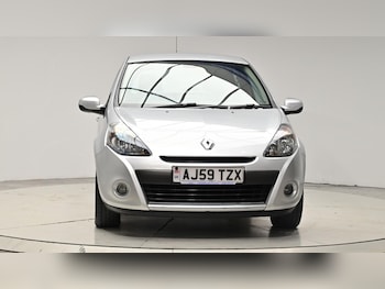 Used Renault Clio 2010 for sale - 76084395: Photo