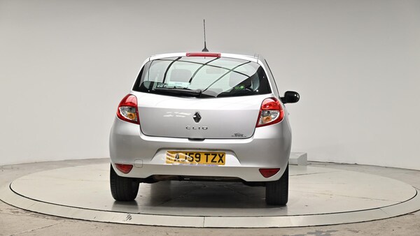 Used Renault Clio 2010 for sale - 76084395: Photo 30