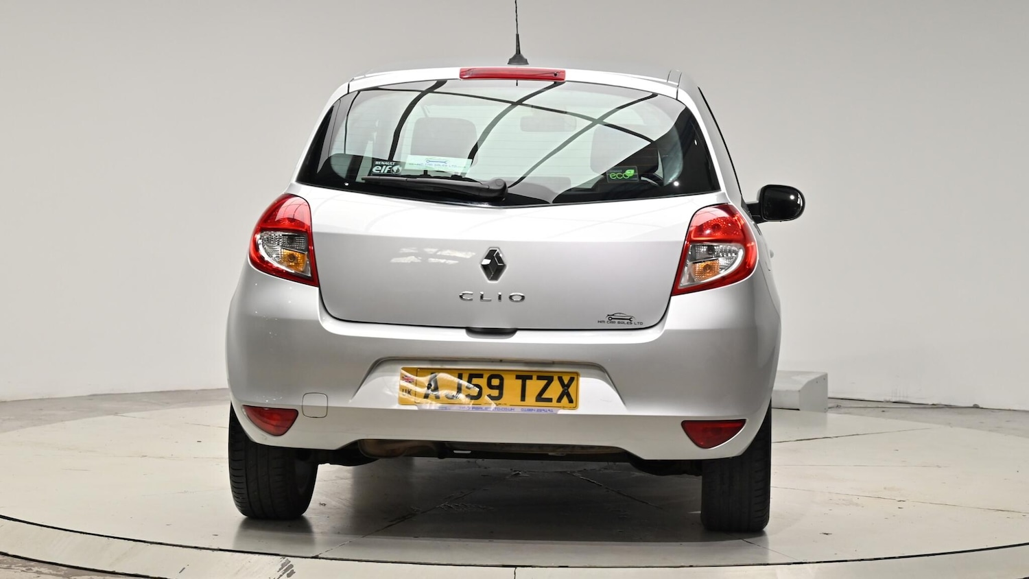 Used Renault Clio 2010 for sale - 76084395: Photo 5