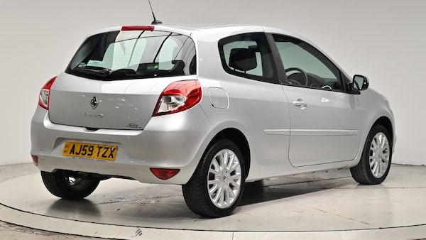 Used Renault Clio 2010 for sale - 76084395: Photo 6