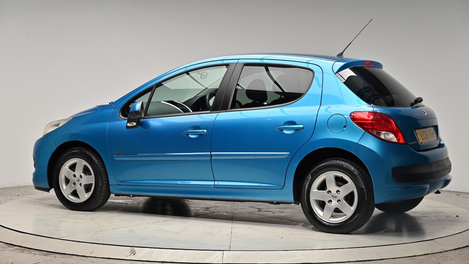 Used Peugeot 207 2011 for sale - 76377385: Photo 23