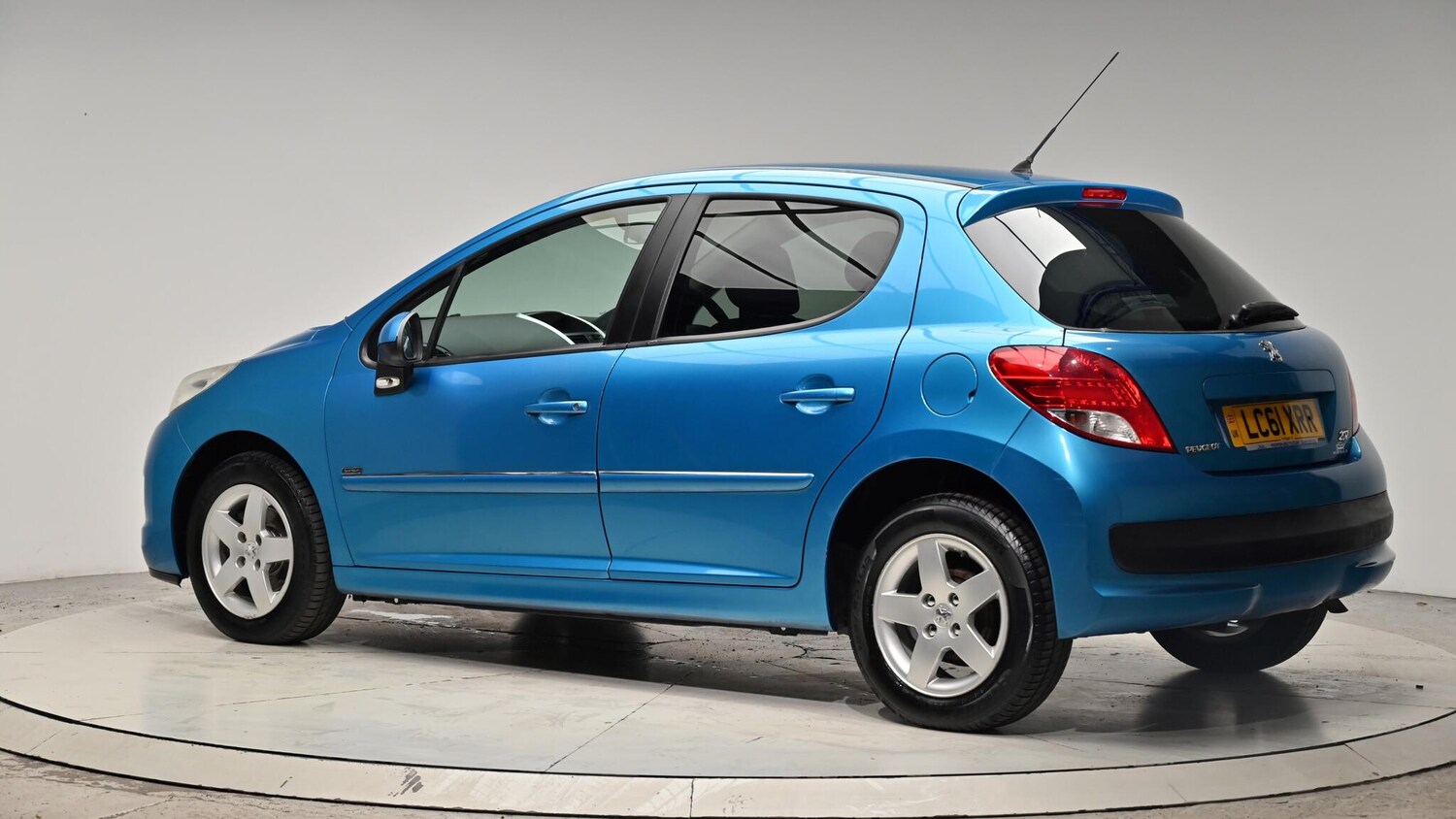 Used Peugeot 207 2011 for sale - 76377385: Photo 24