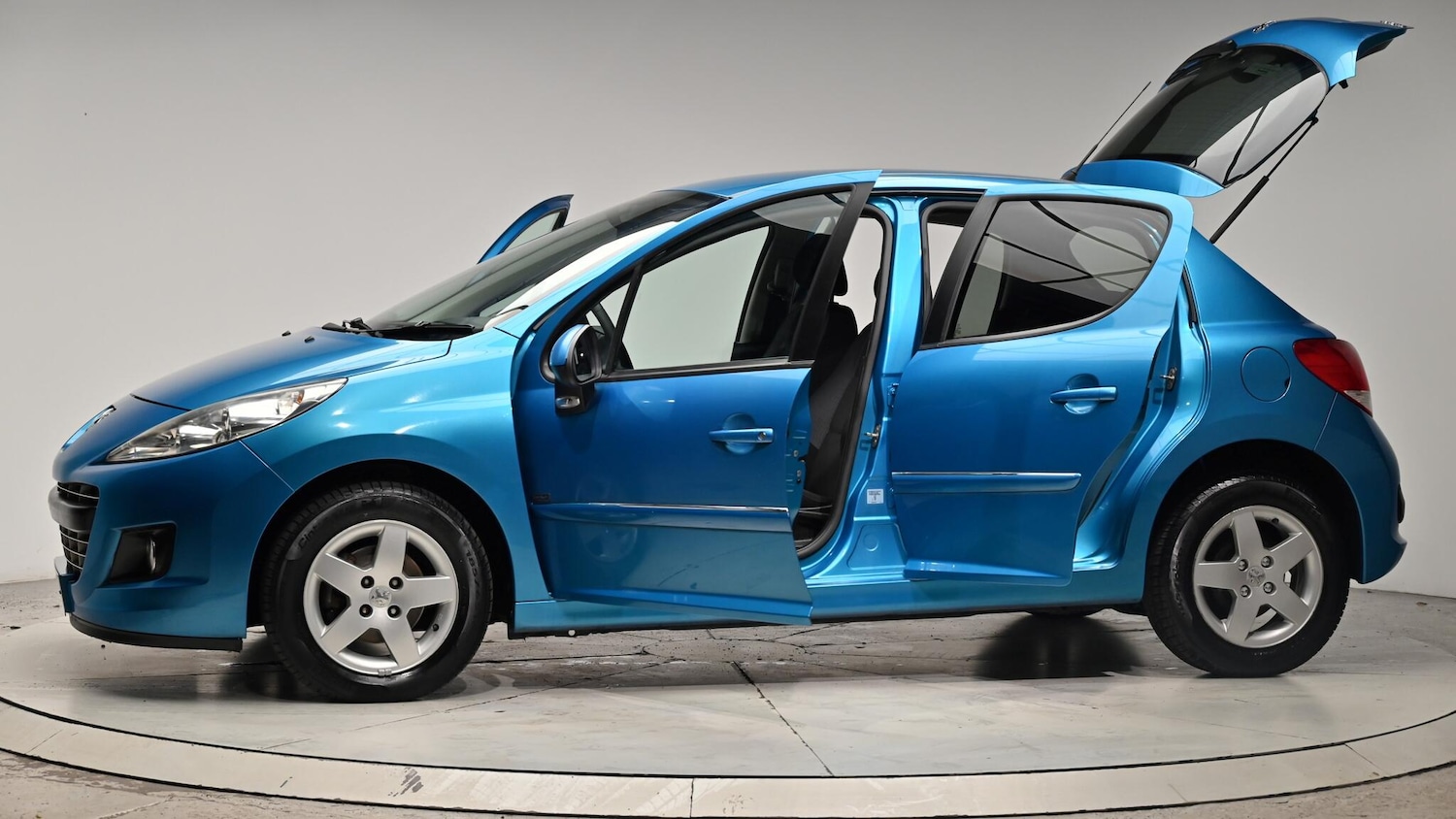 Used Peugeot 207 2011 for sale - 76377385: Photo 55