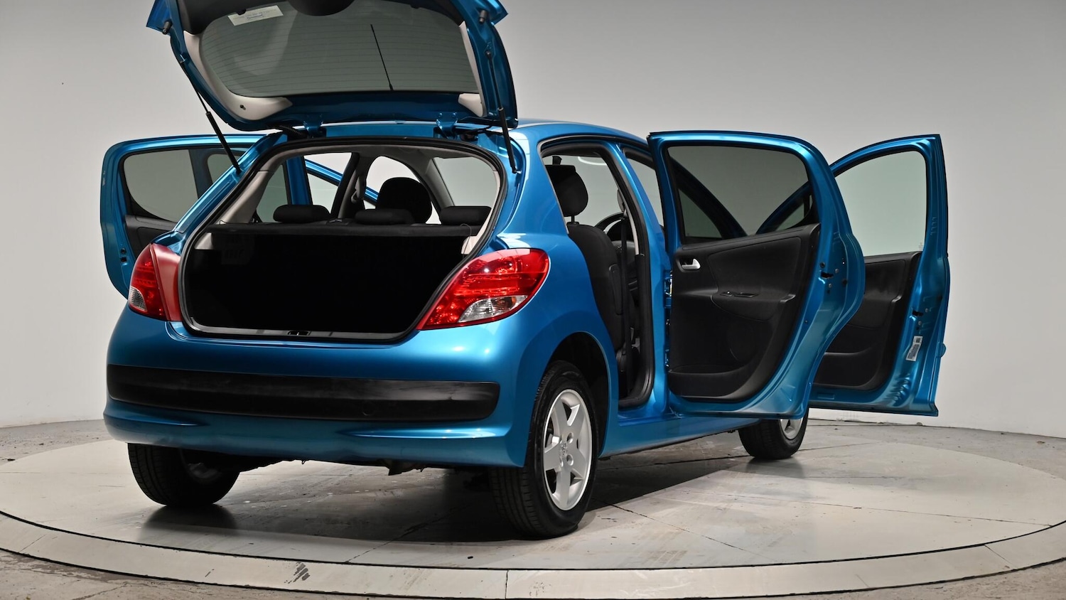 Used Peugeot 207 2011 for sale - 76377385: Photo 68