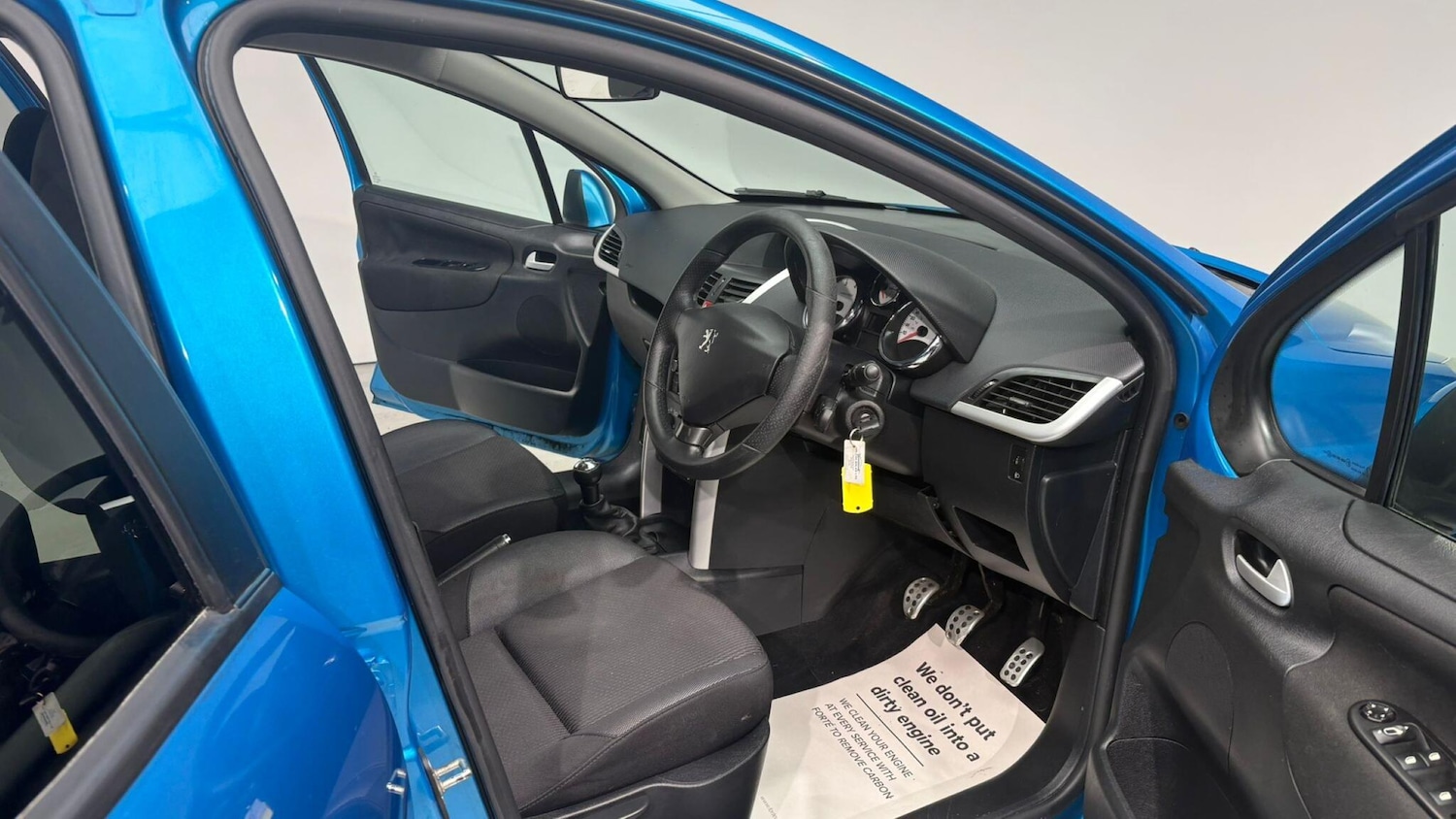 Used Peugeot 207 2011 for sale - 76377385: Photo 79