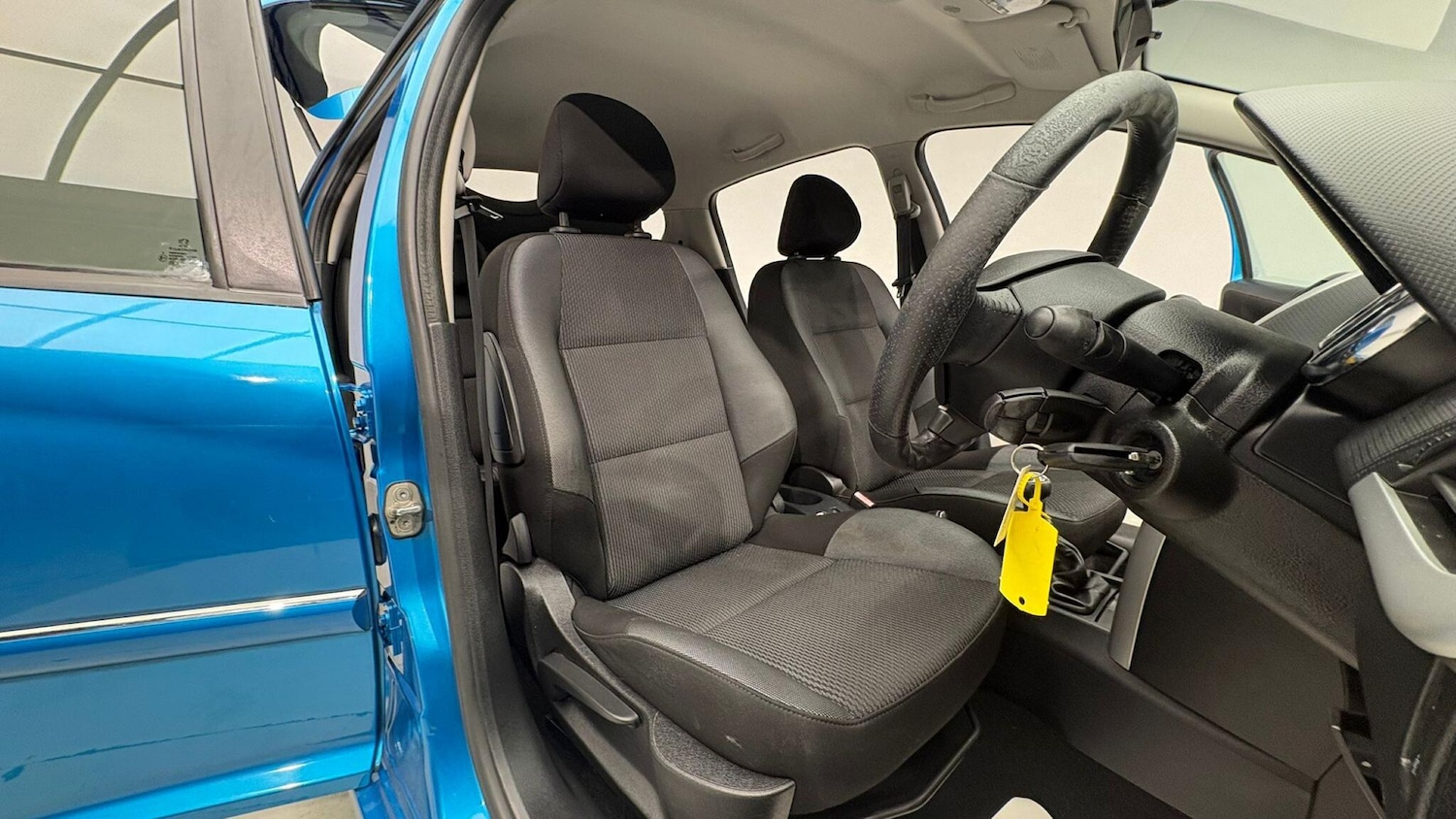 Used Peugeot 207 2011 for sale - 76377385: Photo 83