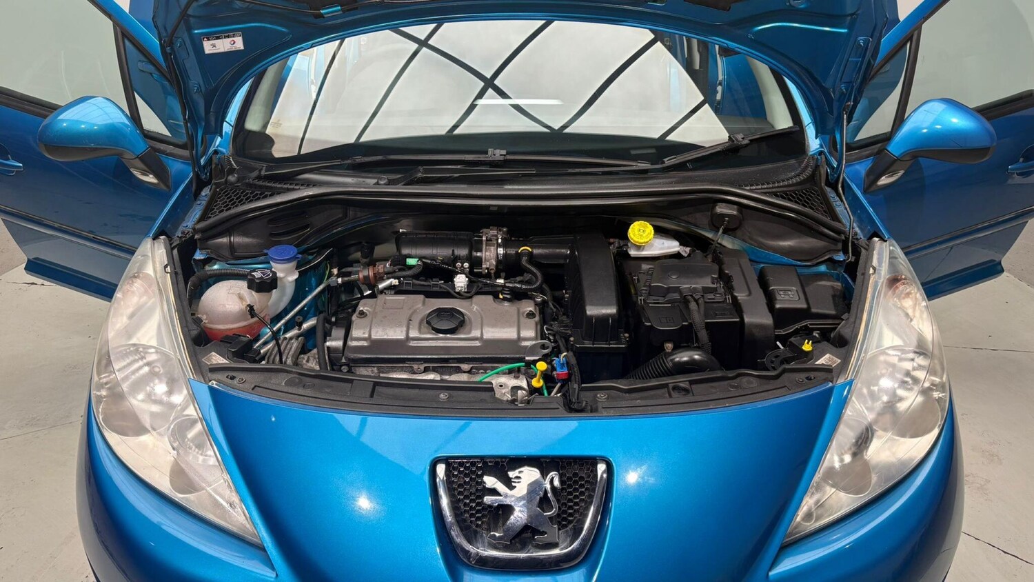 Used Peugeot 207 2011 for sale - 76377385: Photo 90