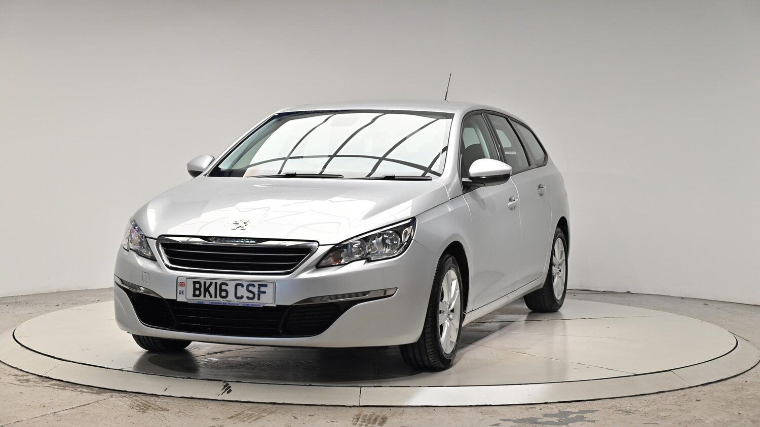 Used Peugeot 308 2016 for sale - 76370153: Photo 13