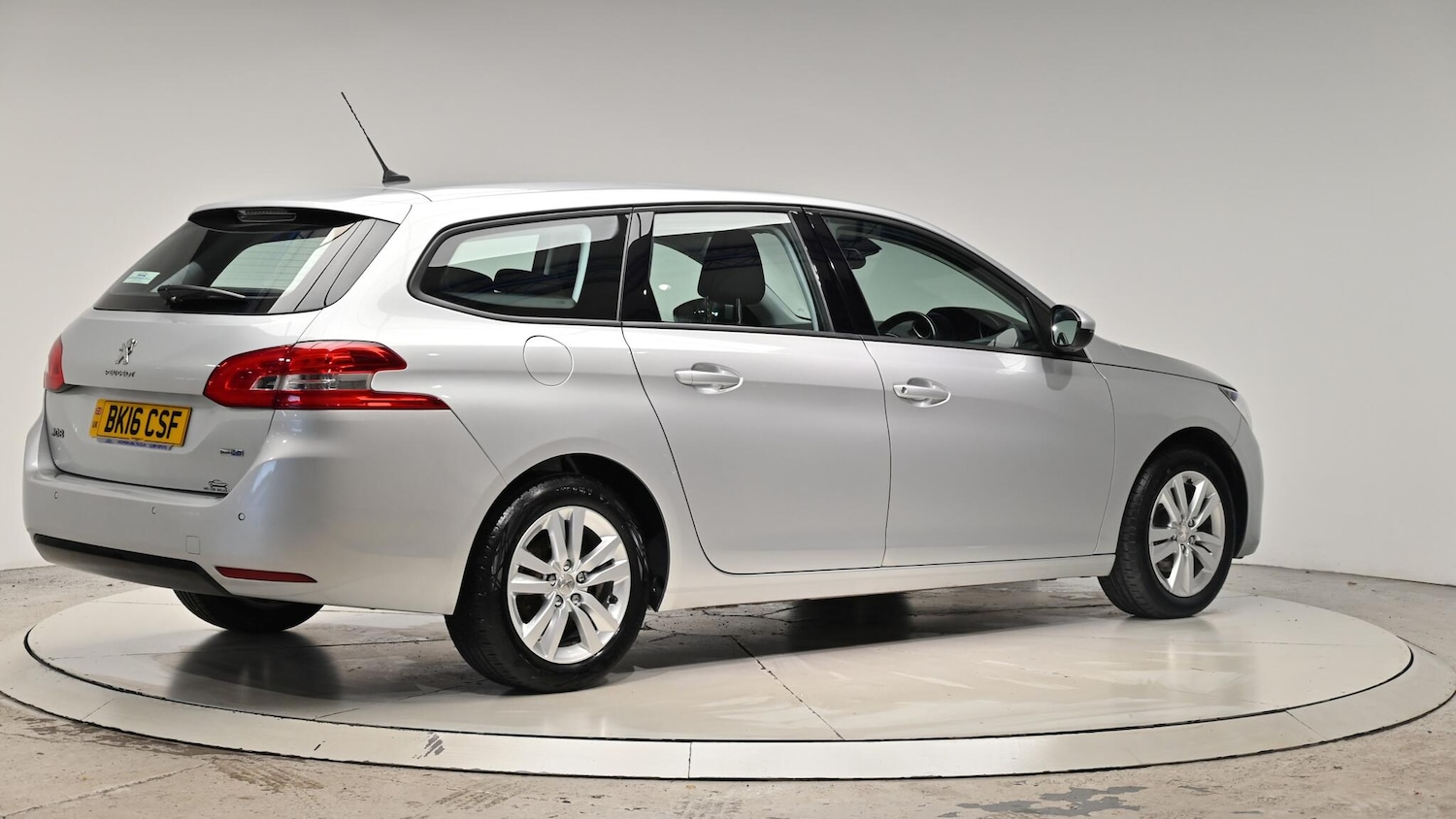 Used Peugeot 308 2016 for sale - 76370153: Photo 34