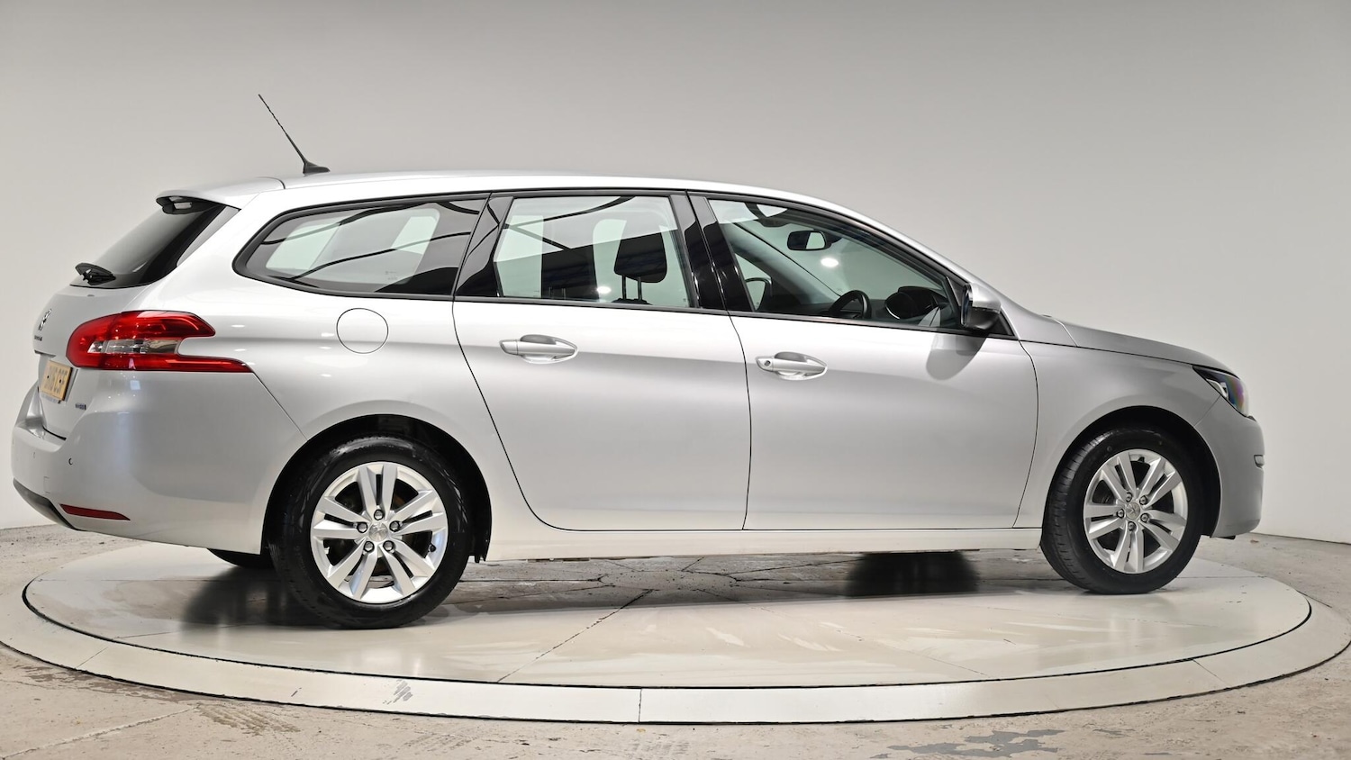 Used Peugeot 308 2016 for sale - 76370153: Photo 36