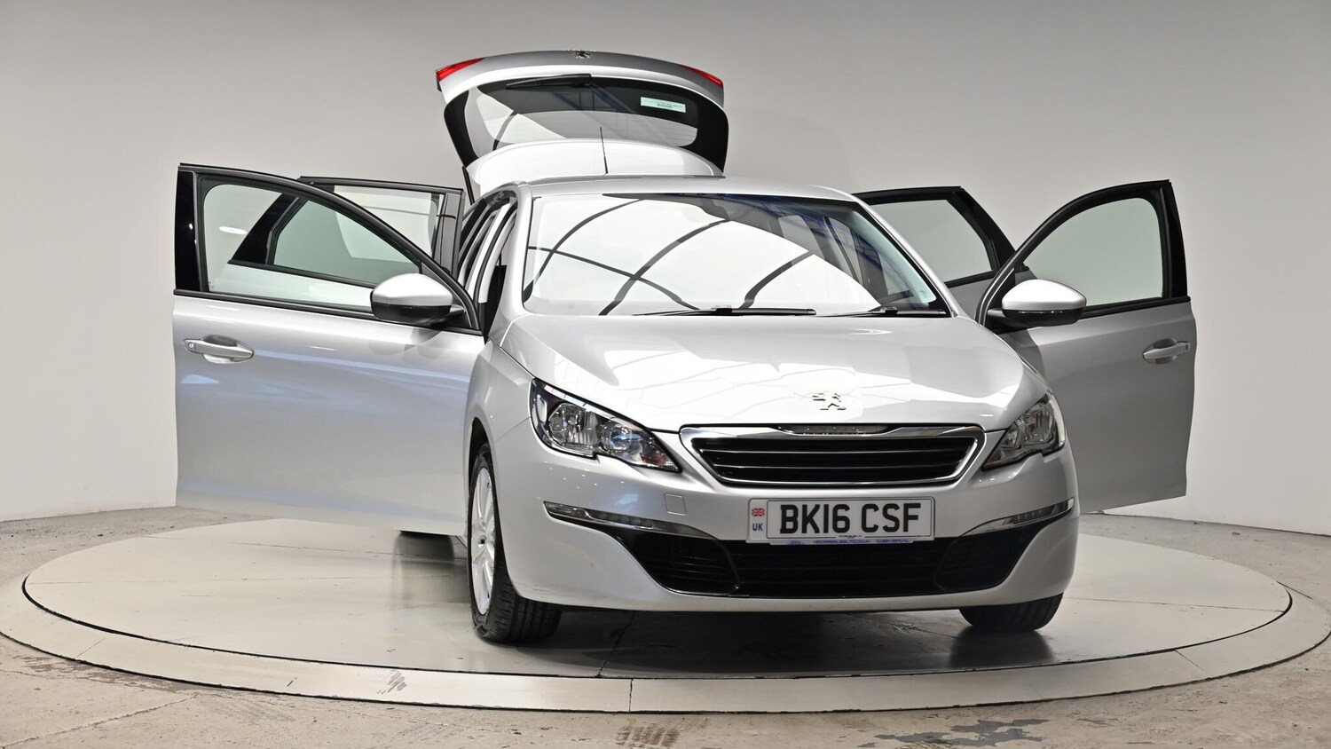 Used Peugeot 308 2016 for sale - 76370153: Photo 46