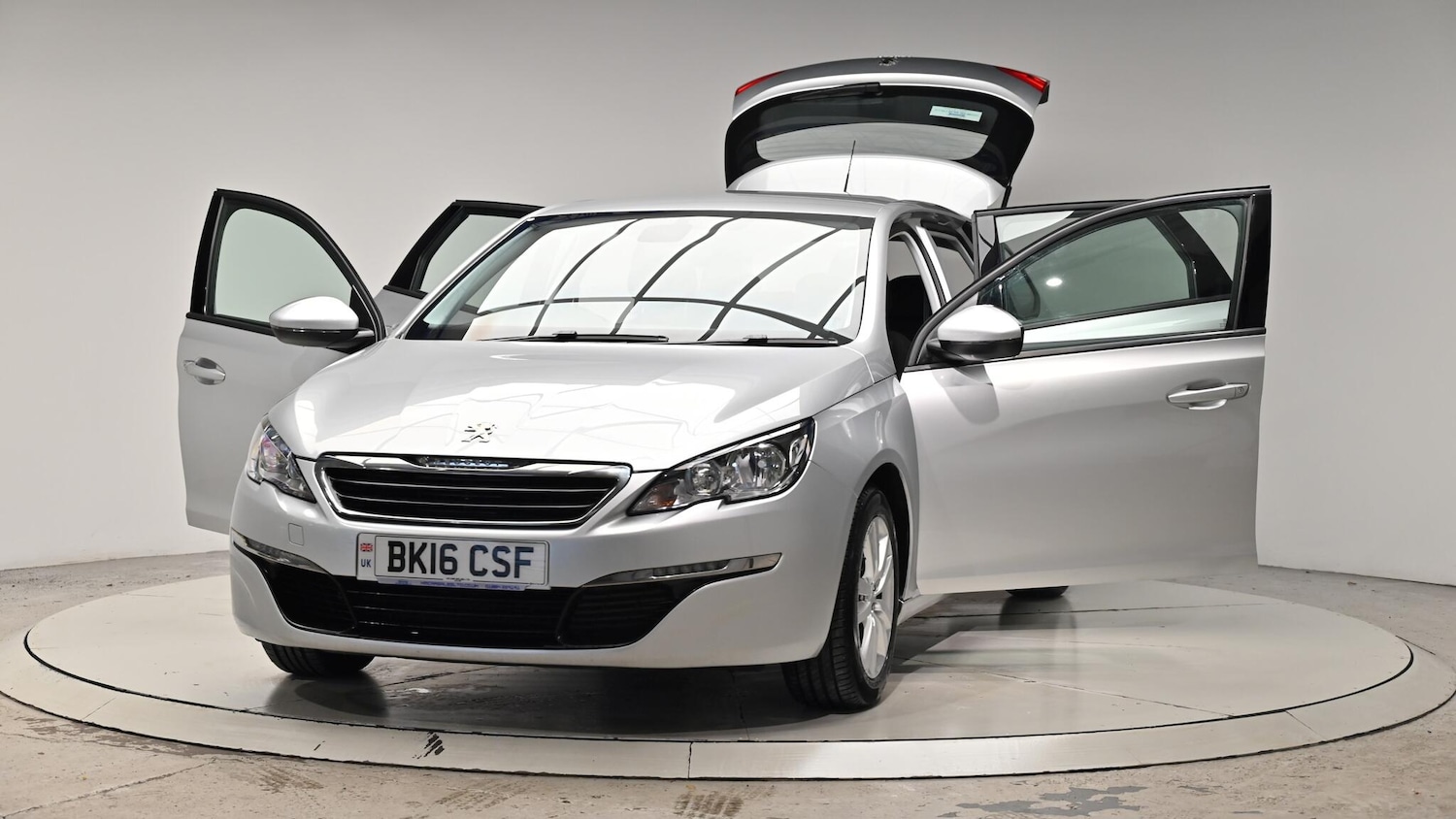Used Peugeot 308 2016 for sale - 76370153: Photo 49