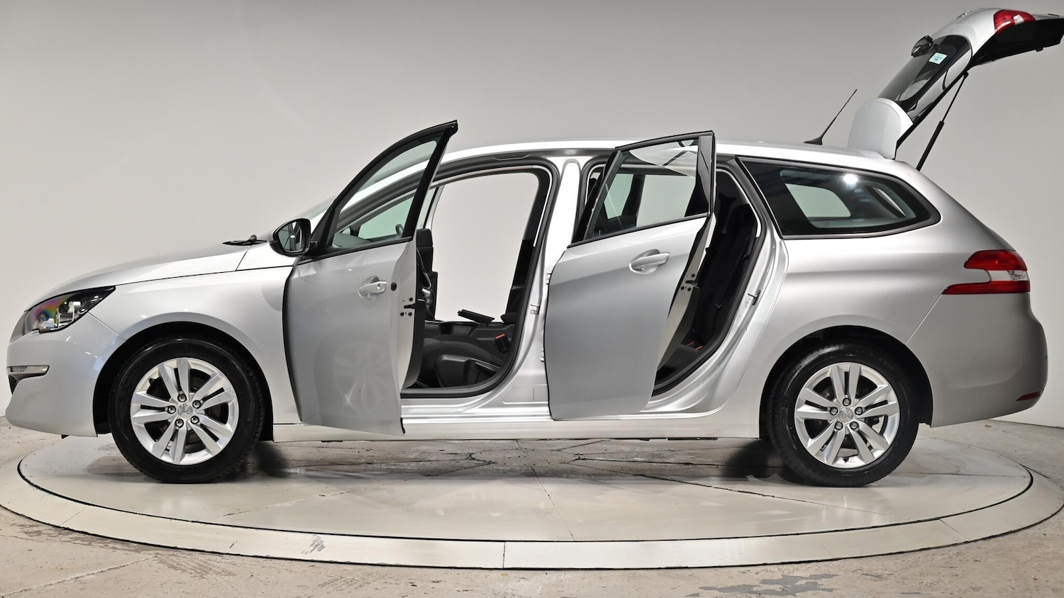 Used Peugeot 308 2016 for sale - 76370153: Photo 56