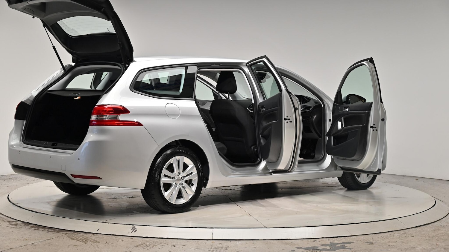 Used Peugeot 308 2016 for sale - 76370153: Photo 70