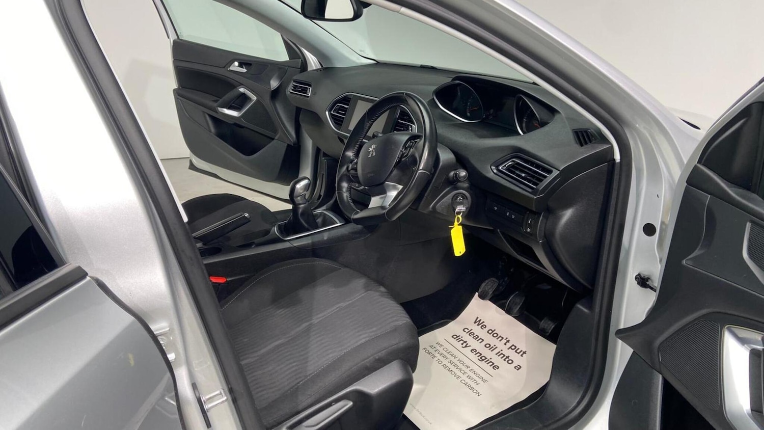 Used Peugeot 308 2016 for sale - 76370153: Photo 82